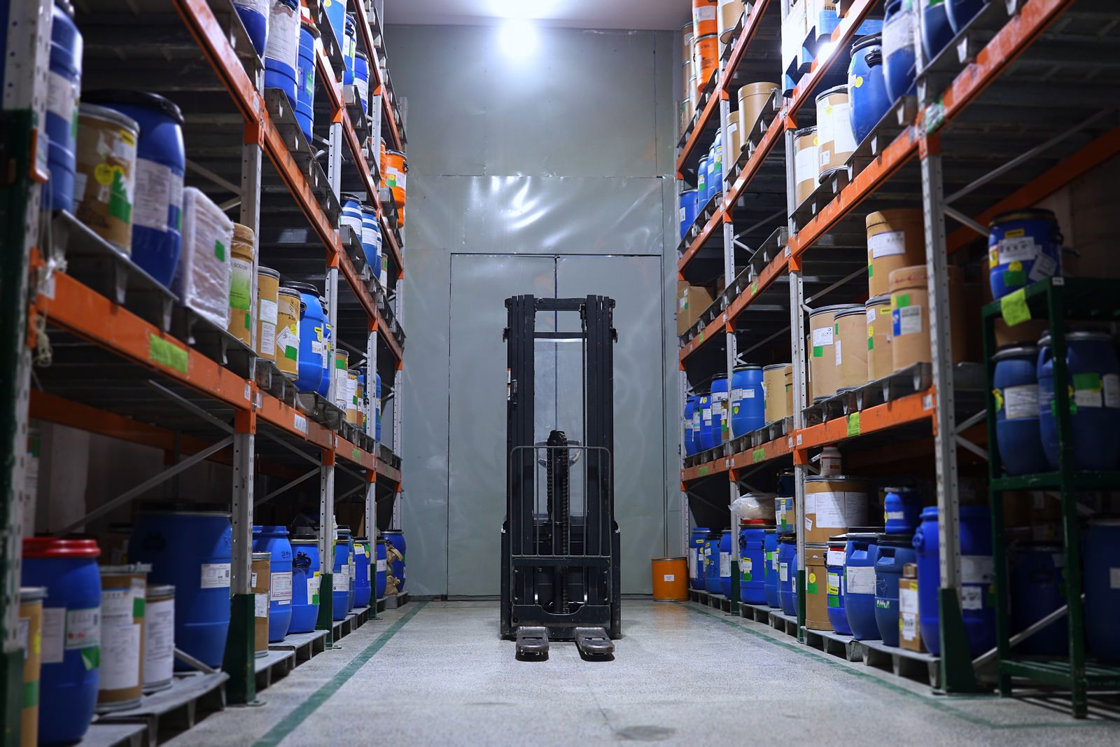 Kho Ngoại Quan Là Gì? Lợi Ích Cho Doanh Nghiệp Xuất Nhập Khẩu